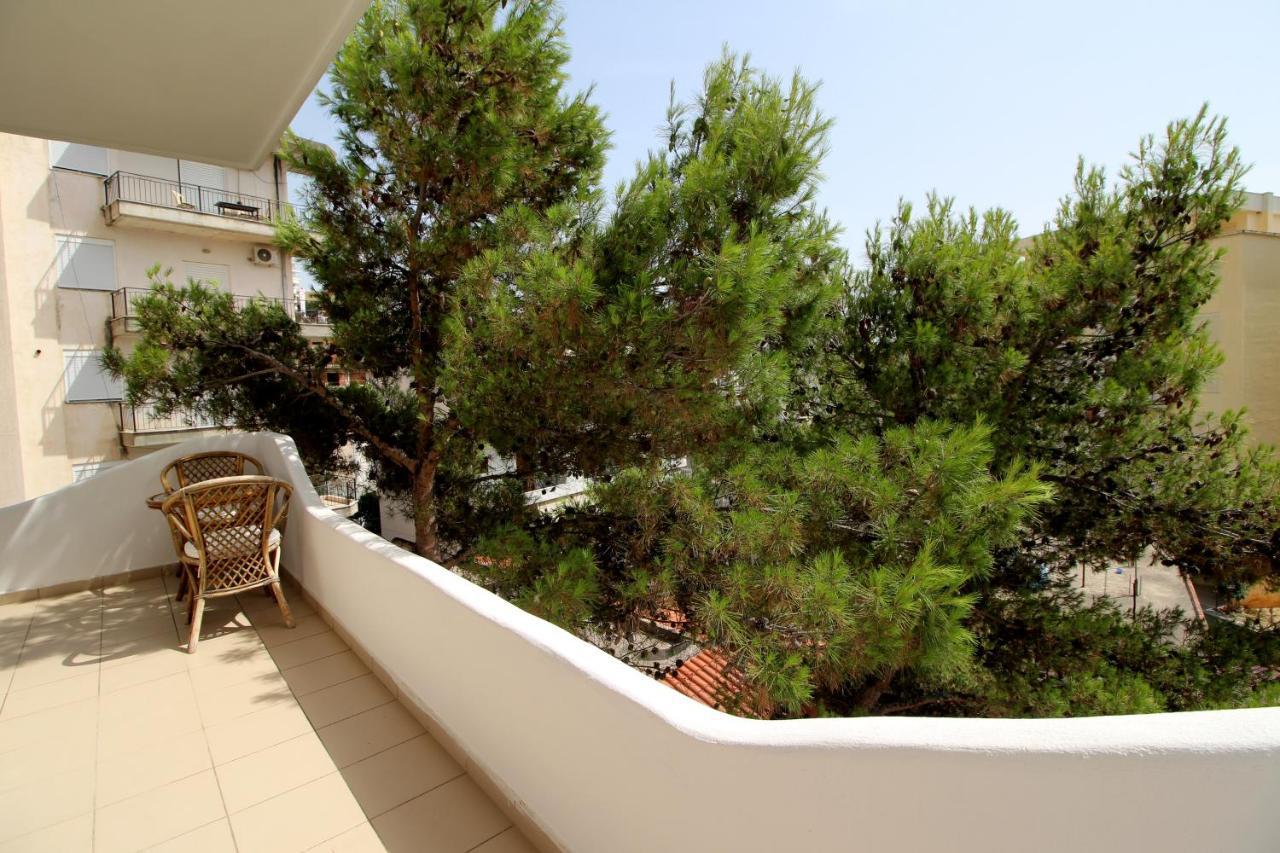 Hotel Vila Kapllani Sarande Luaran gambar