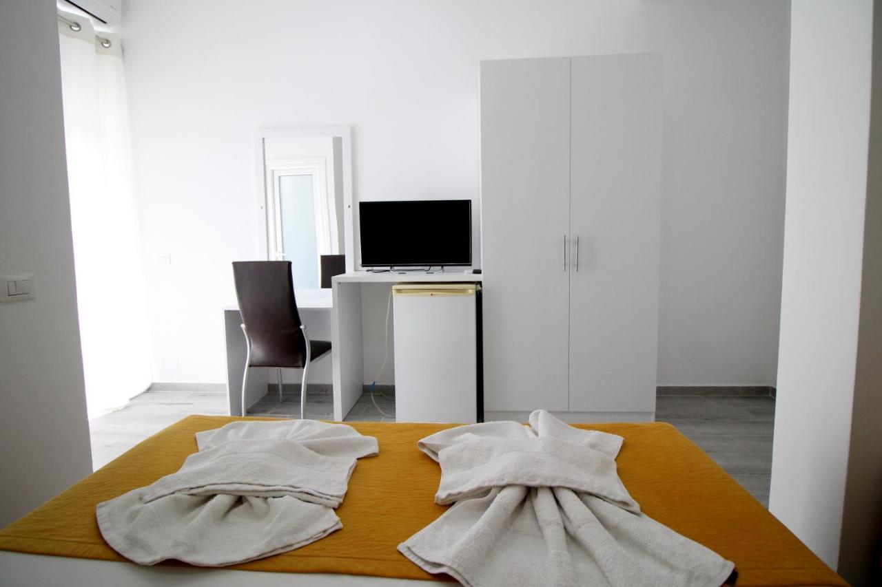 Hotel Vila Kapllani Sarande Luaran gambar
