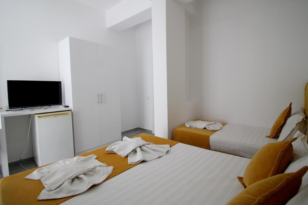 Hotel Vila Kapllani Sarande Luaran gambar