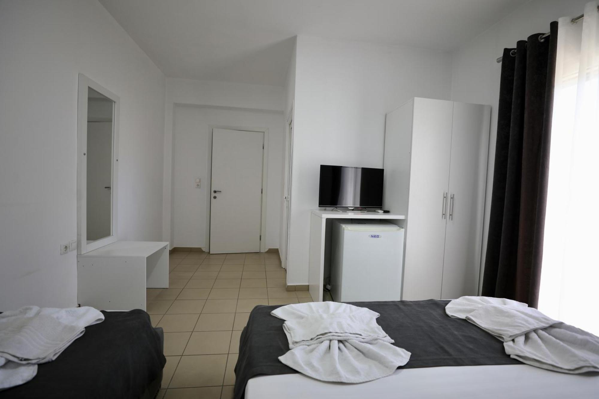 Hotel Vila Kapllani Sarande Luaran gambar