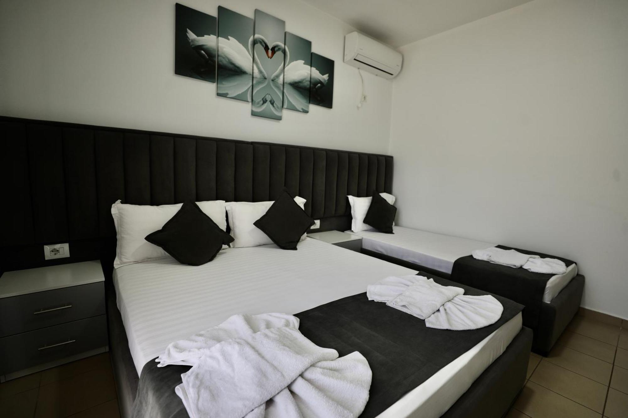 Hotel Vila Kapllani Sarande Luaran gambar